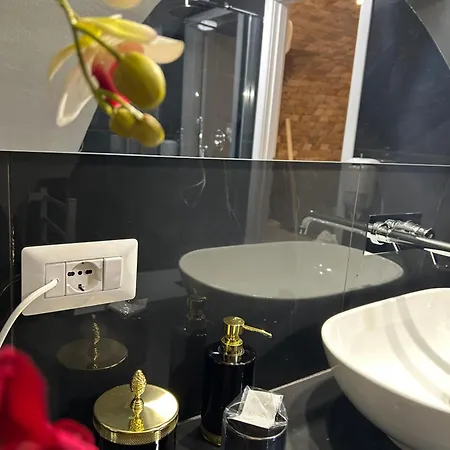 Vecchia R Pensión Bari