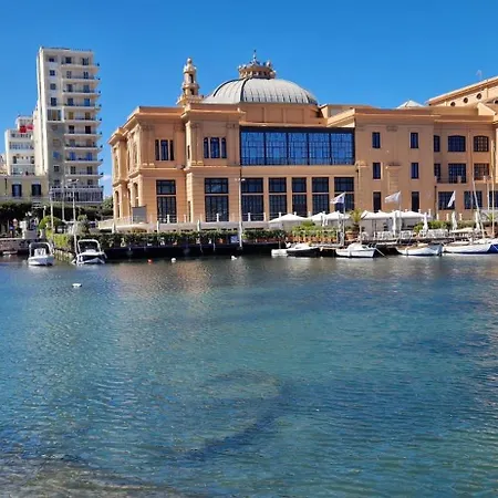 Vecchia R بيت ضيافة