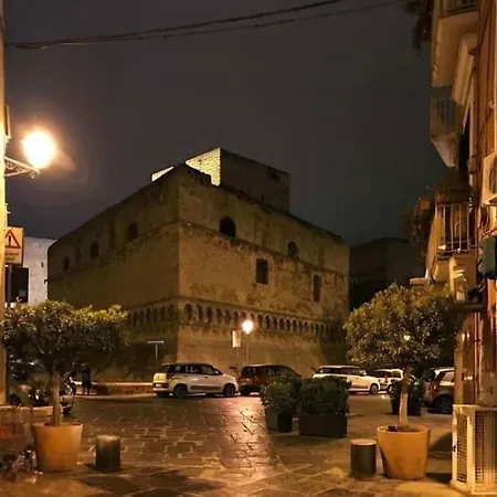 Vecchia R Μπάρι
