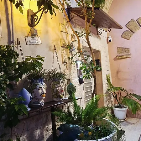 Vecchia R 4*